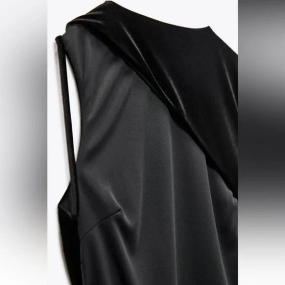 ZARA ASYMMETRICAL VELVET BODYSUIT - Picture 4 of 4